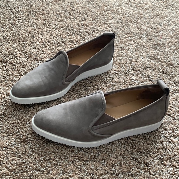 Everlane Shoes - Everlane Nubuck Street Shoe